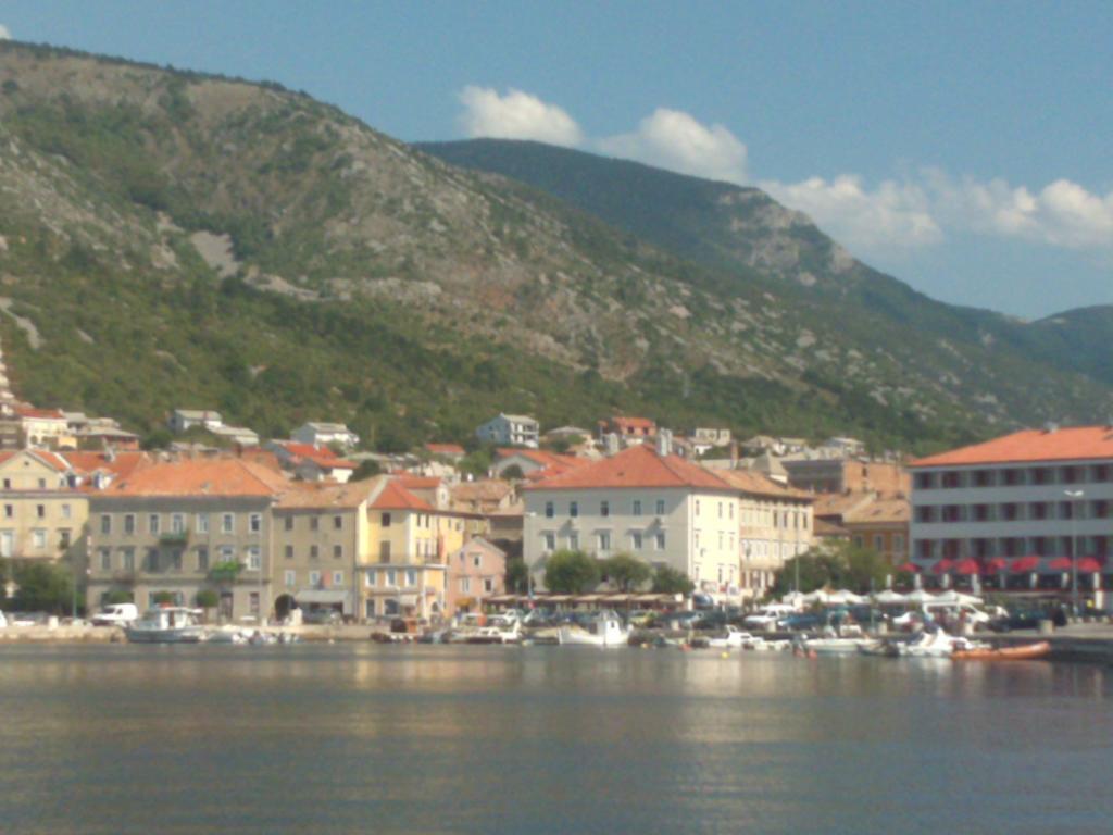 Appartamento Apartman Marina City Center Senj  Camera foto