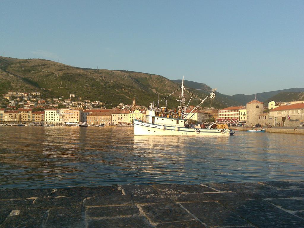 Appartamento Apartman Marina City Center Senj  Camera foto